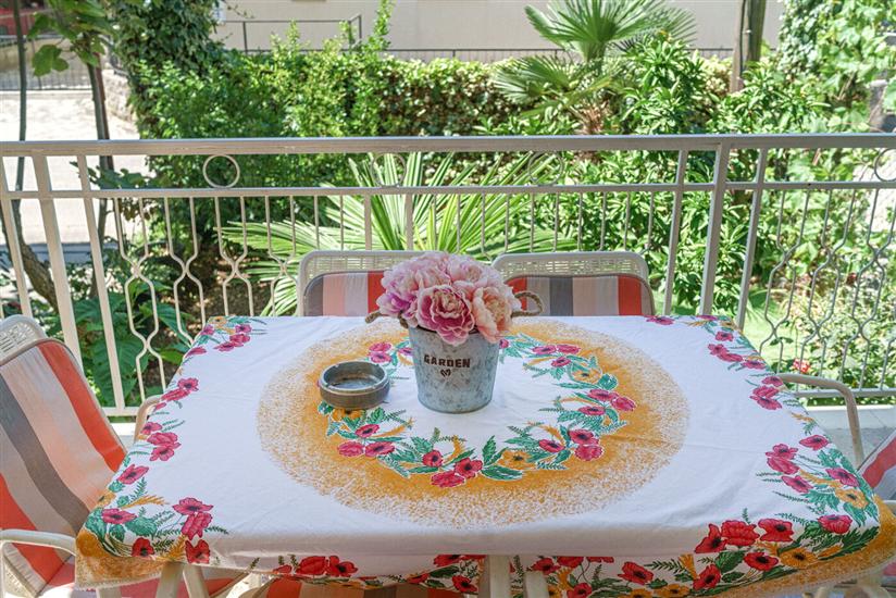 Apartment A1, for 4 persons