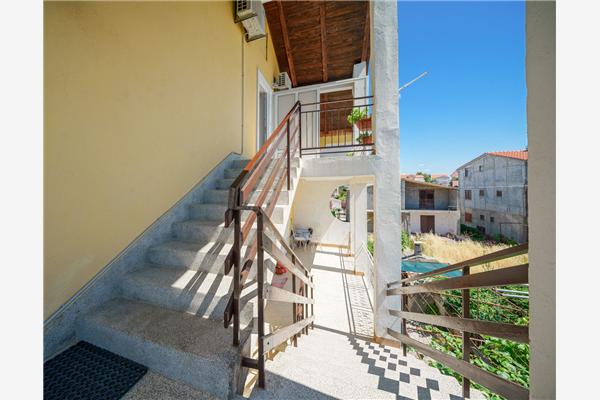 Apartment A3, for 6 persons