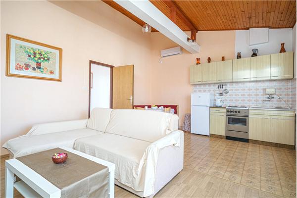 Apartment A3, for 6 persons