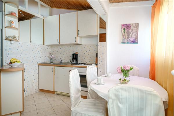 Apartment A5, for 4 persons