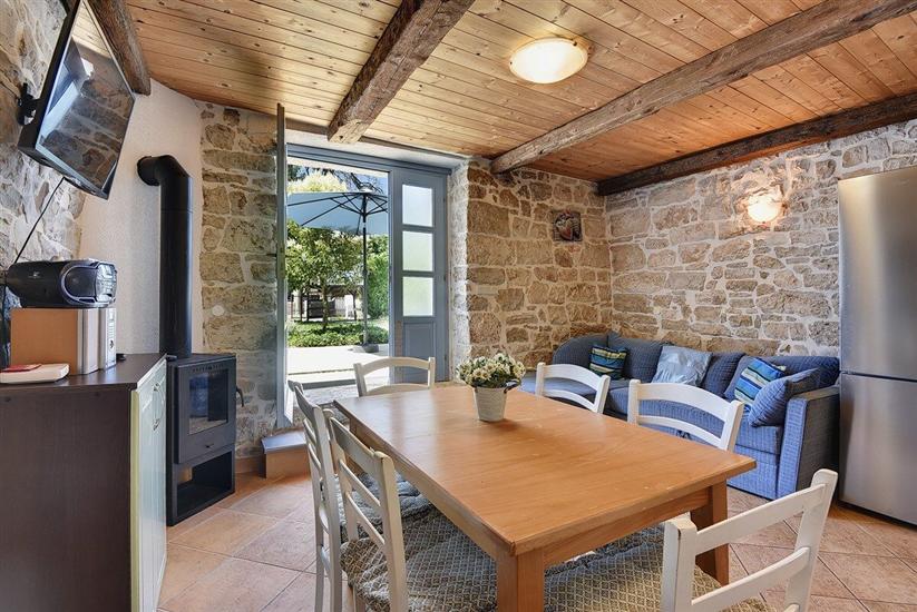 House K1, for 12 persons