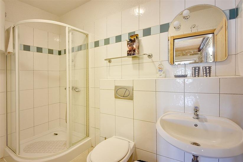 House K1, for 12 persons