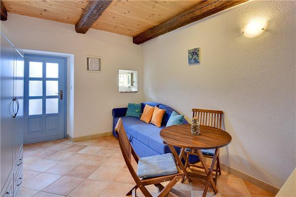 House K1, for 12 persons