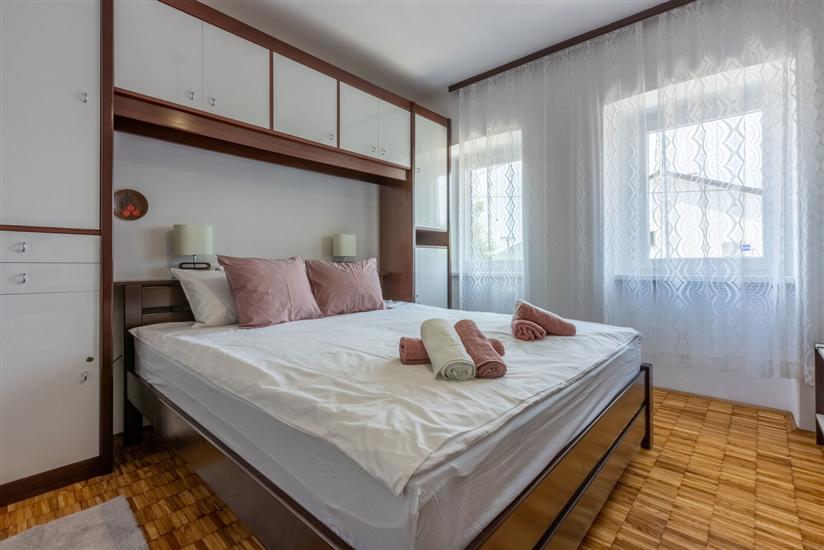 House K1, for 8 persons