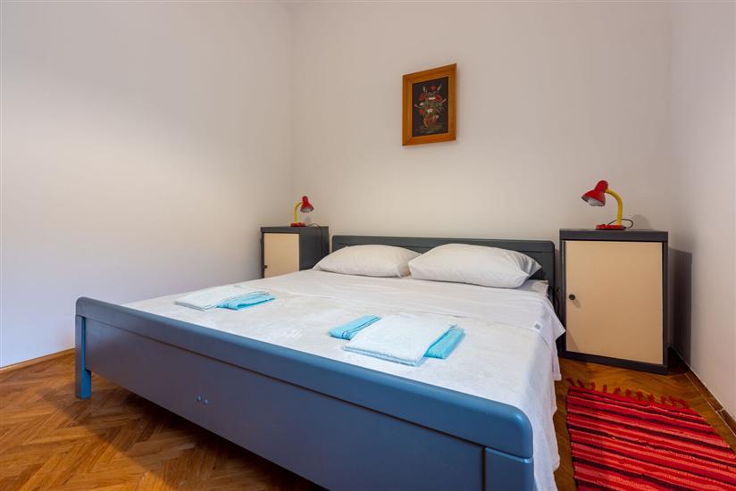 Apartment A1, for 5 persons