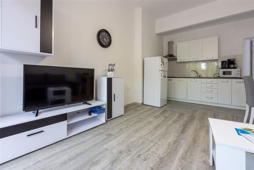 Apartment A3, for 5 persons