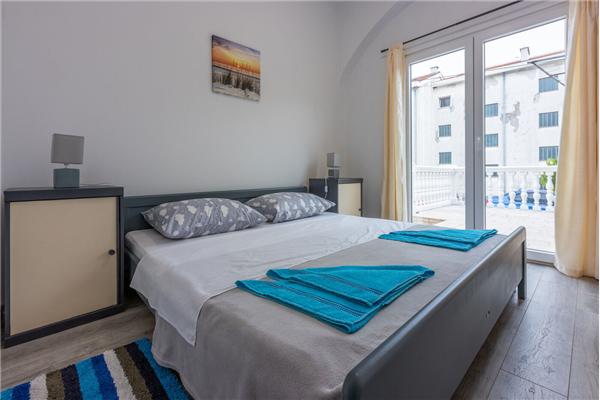 Apartment A3, for 5 persons