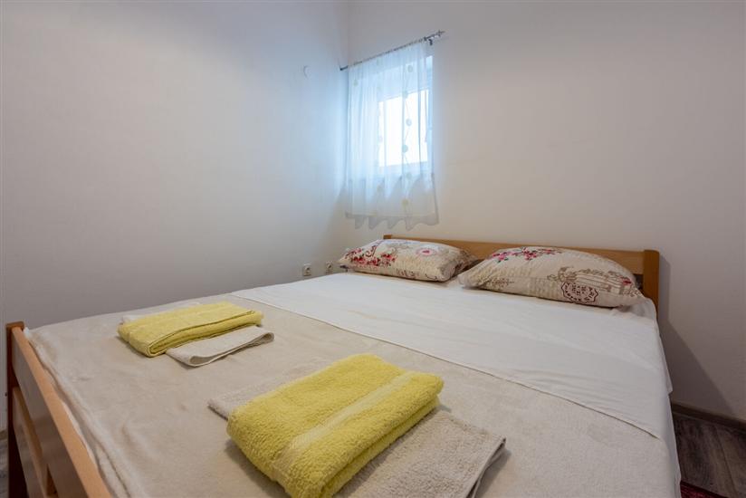 Apartment A3, for 5 persons