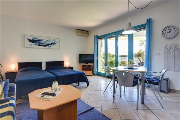 Apartment A4, for 3 persons