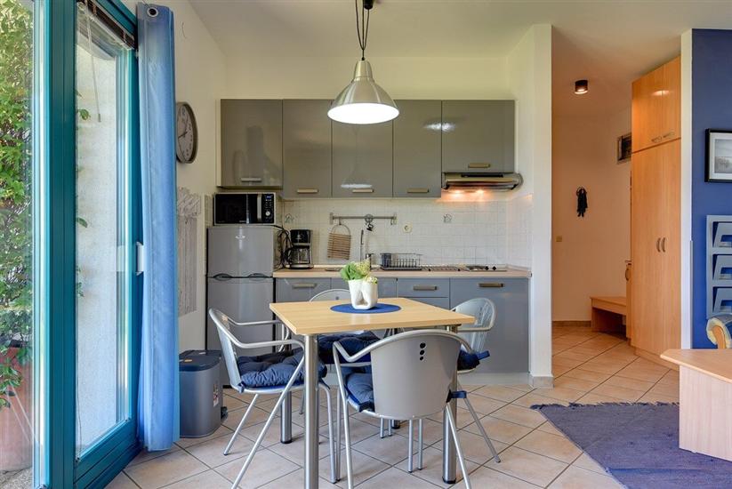 Apartment A4, for 3 persons