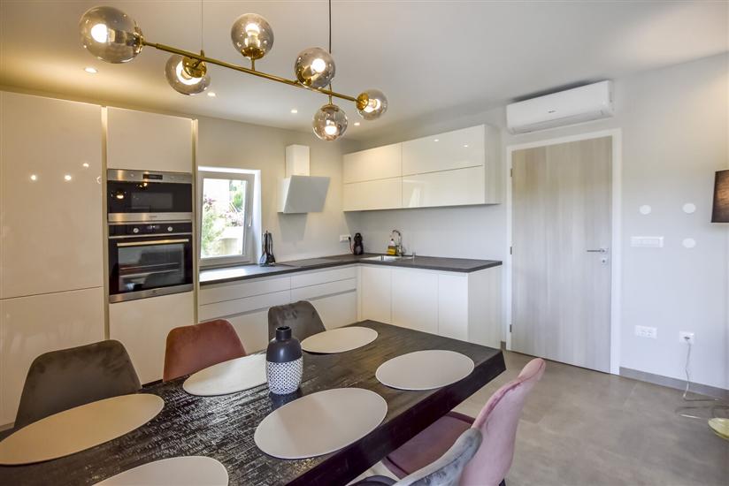 Apartment A3, for 5 persons