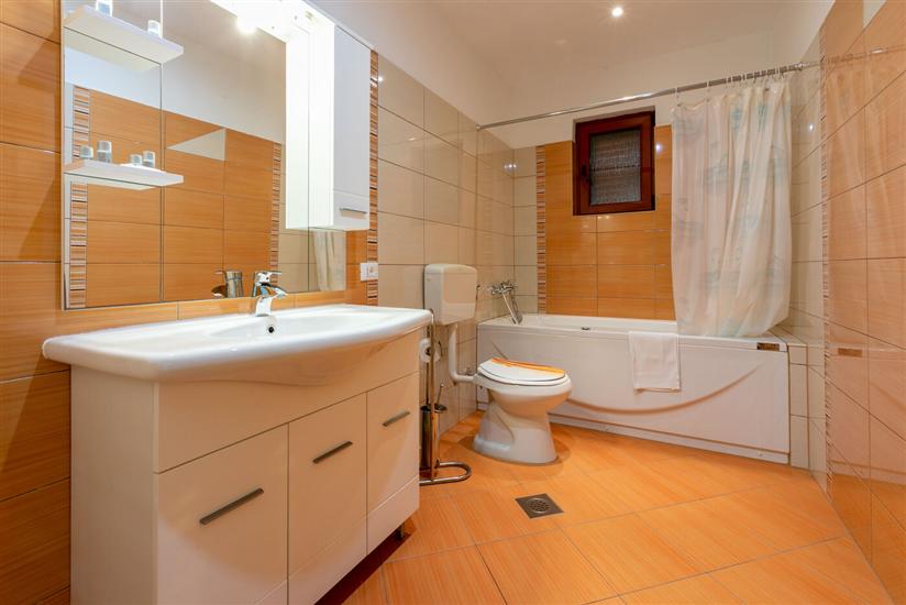 House K1, for 6 persons