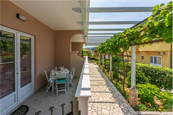 Apartman A2, na 4 osebe