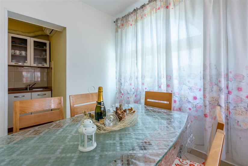 Апартаменты A4, для 5 лиц