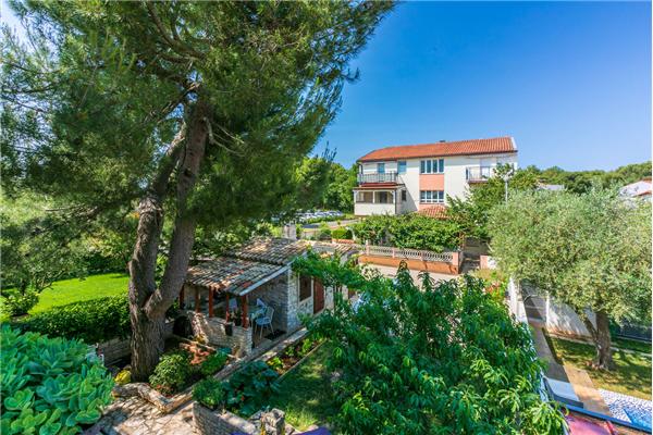 Apartment A1, for 3 persons