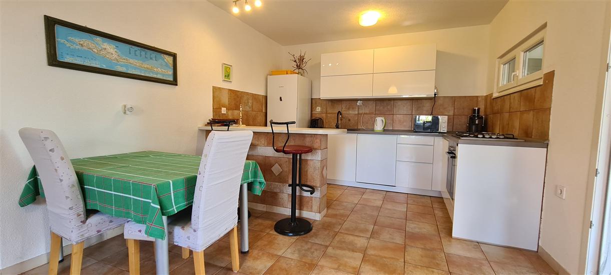 Apartment A1, for 6 persons