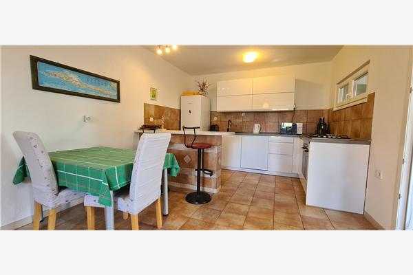 Apartment A1, for 6 persons