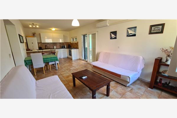 Apartment A1, for 6 persons