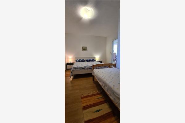 Apartment A1, for 6 persons