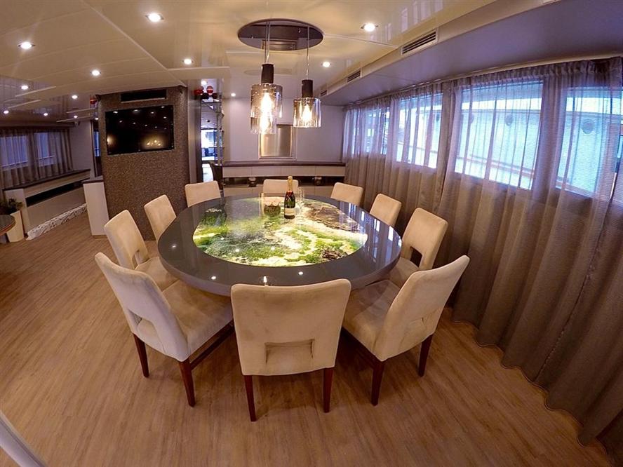 Luxury-small-cruise-ship-Rhapsody-dining-hall