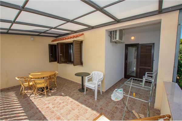 Apartment A2, for 4 persons