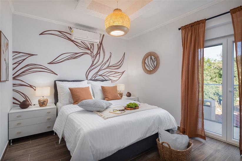 House K1, for 8 persons