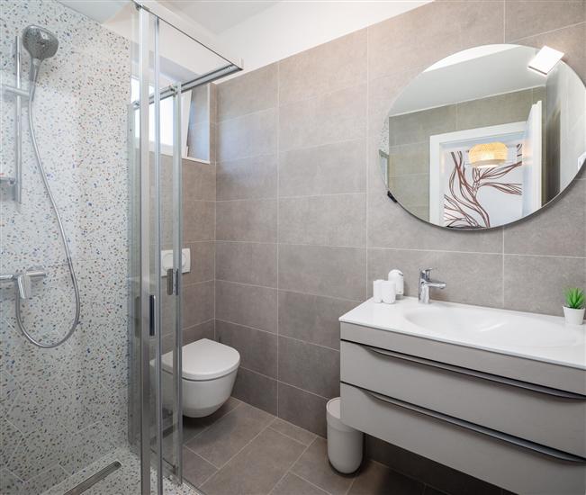 House K1, for 8 persons