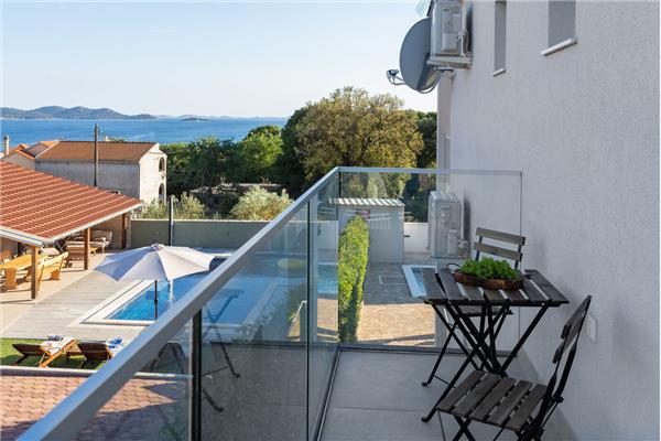 House K1, for 8 persons