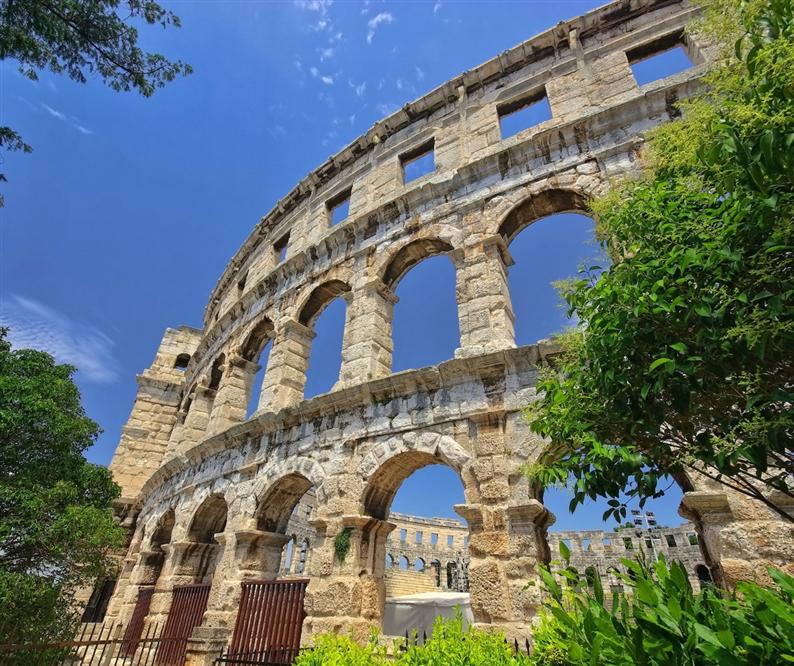 Pula-Roman-Amphitheater