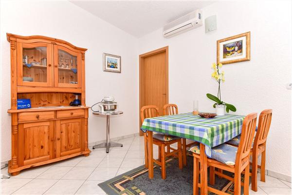 Apartment A1, for 4 persons