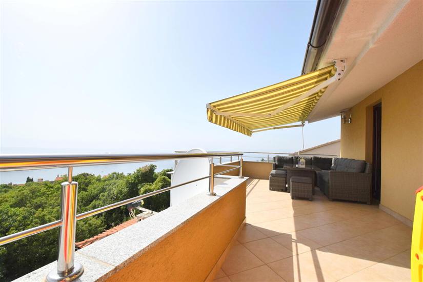 Apartment A2, for 6 persons