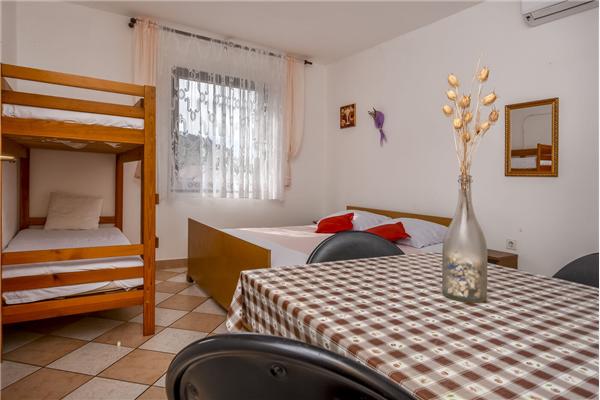 Apartment A1, for 2 persons