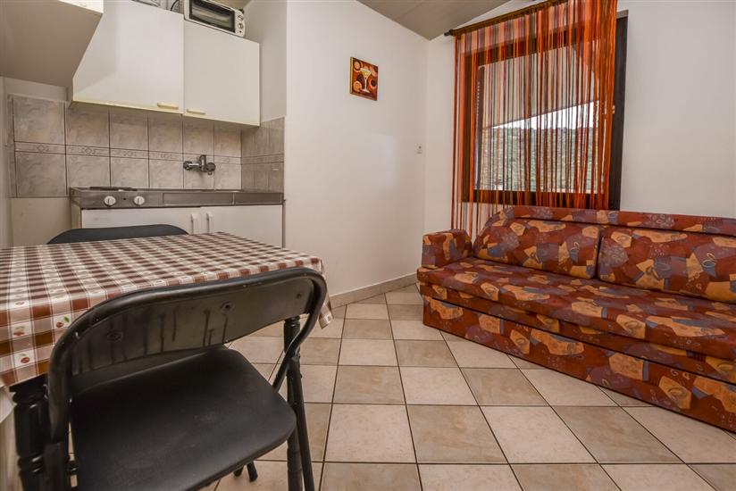 Apartment A7, for 2 persons