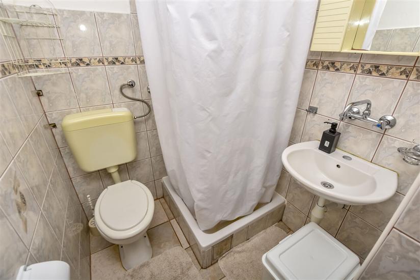 Apartment A7, for 2 persons