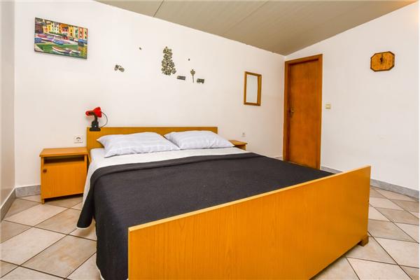 Apartment A7, for 2 persons