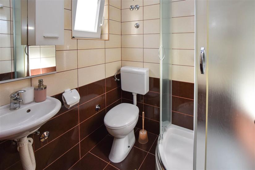 House K1, for 5 persons