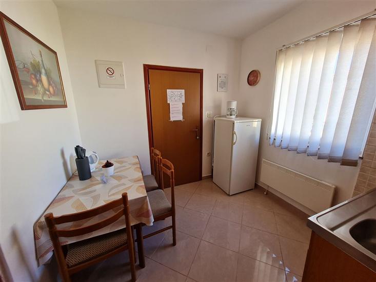 Apartman A4, na 3 osebe