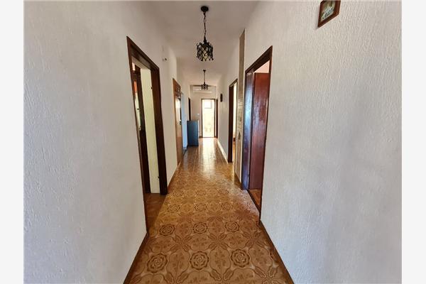 Apartment A1, for 8 persons