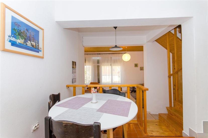 Apartment A1, for 10 persons