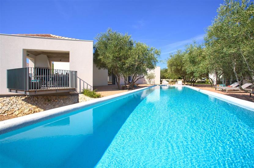 Apartment Margari Villas