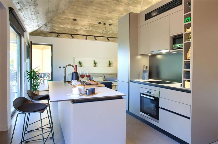 House K1, for 10 persons