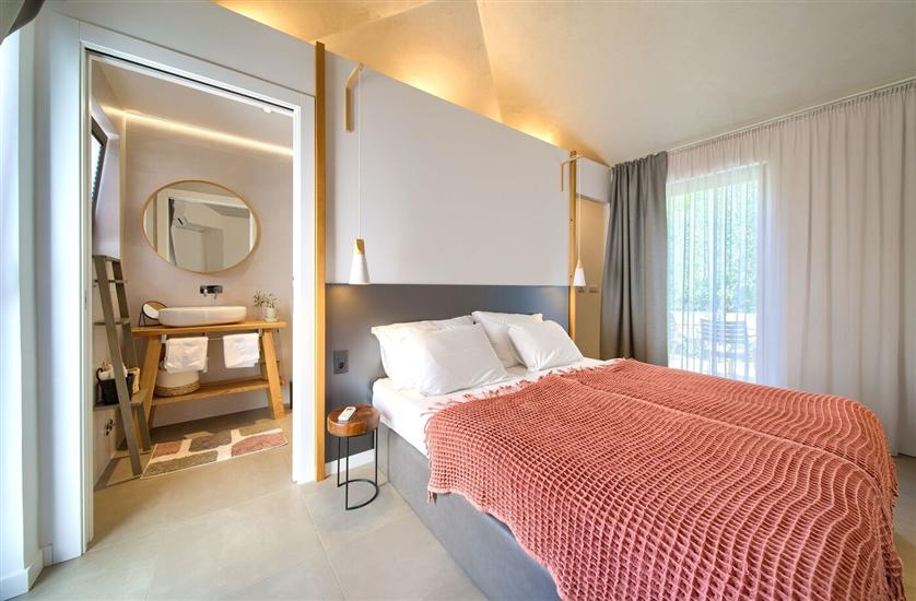 House K1, for 10 persons