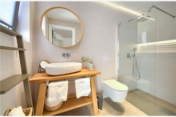 House K1, for 10 persons