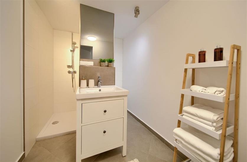 House K1, for 10 persons