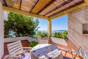 Apartament - Okrug Gornji (Ciovo)