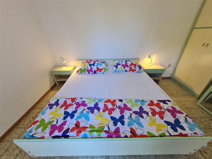 Apartment A2, for 6 persons