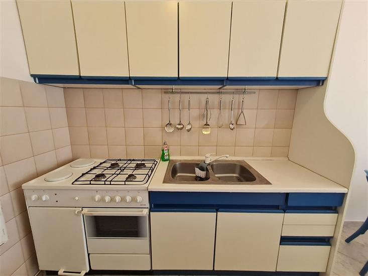 Apartment A2, for 6 persons
