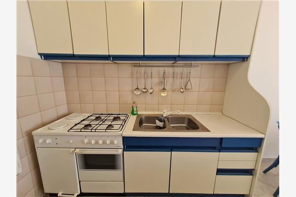Apartment A2, for 6 persons