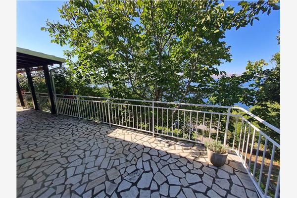 Apartment A2, for 6 persons