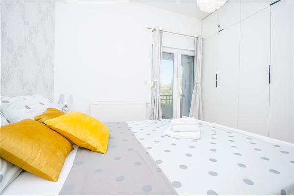House K1, for 12 persons